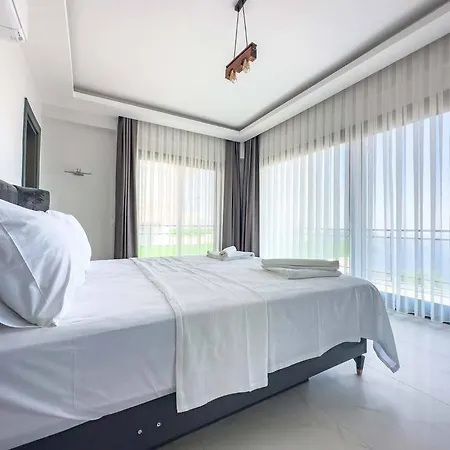 Kalkan'da Deniz Manzarali Hotell Kaş