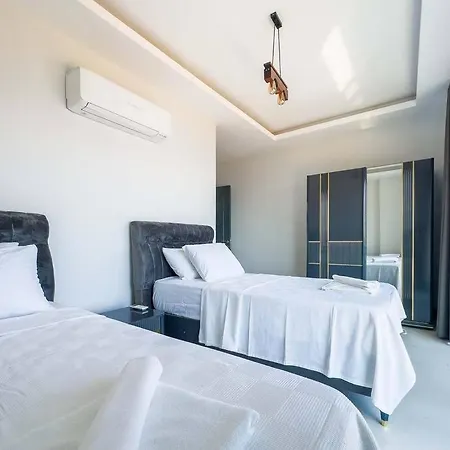 Kalkan'da Deniz Manzarali Hotell *