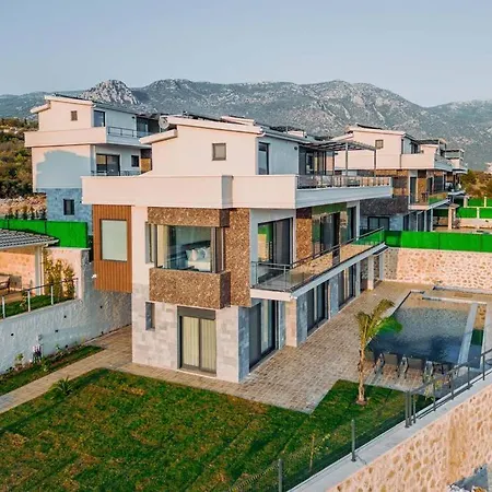 Kalkan'da Deniz Manzarali Hotell *