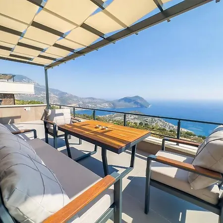 Kalkan'da Deniz Manzarali Hotell *